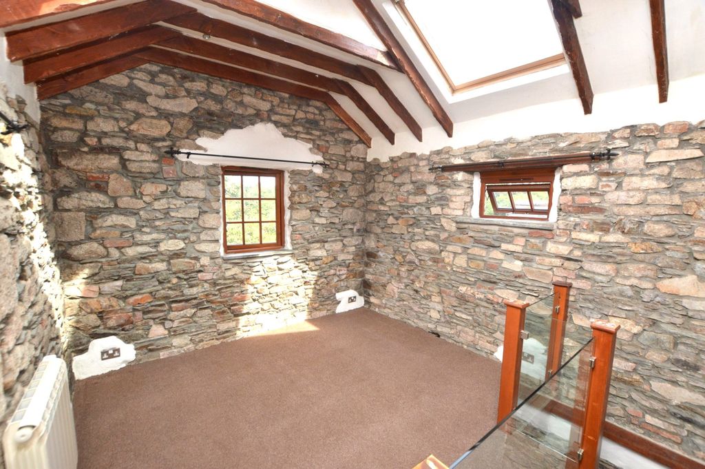 Property photo 2 of 13 Picture No. 07