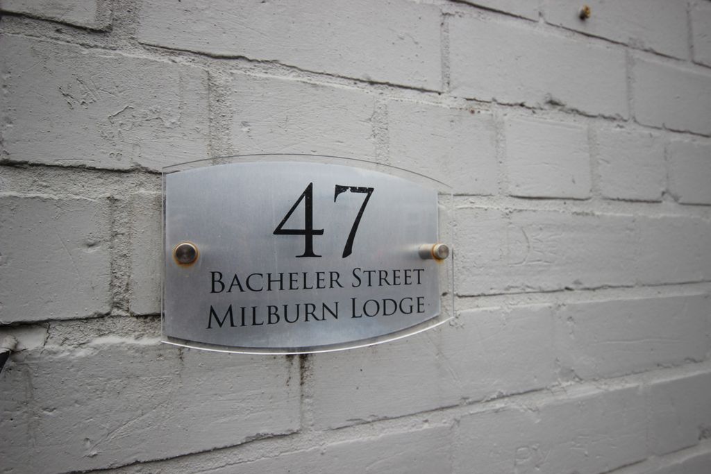 Property photo 3 of 12 Gallery