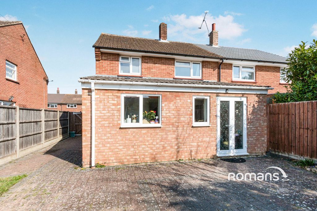 Property photo 1 of 9 Photo