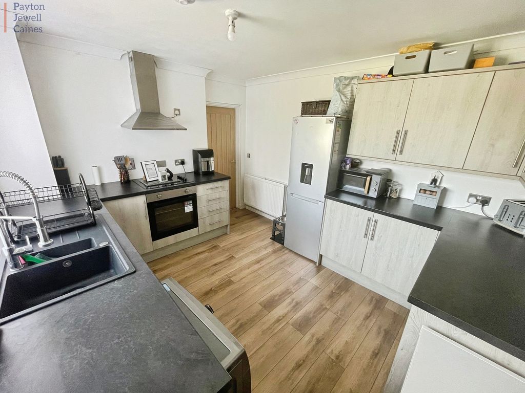 Property photo 2 of 13 Not Specified