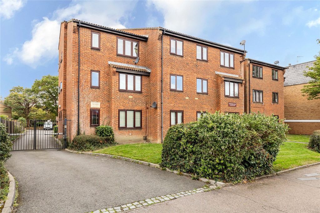 Property photo 1 of 8 Picture No. 01