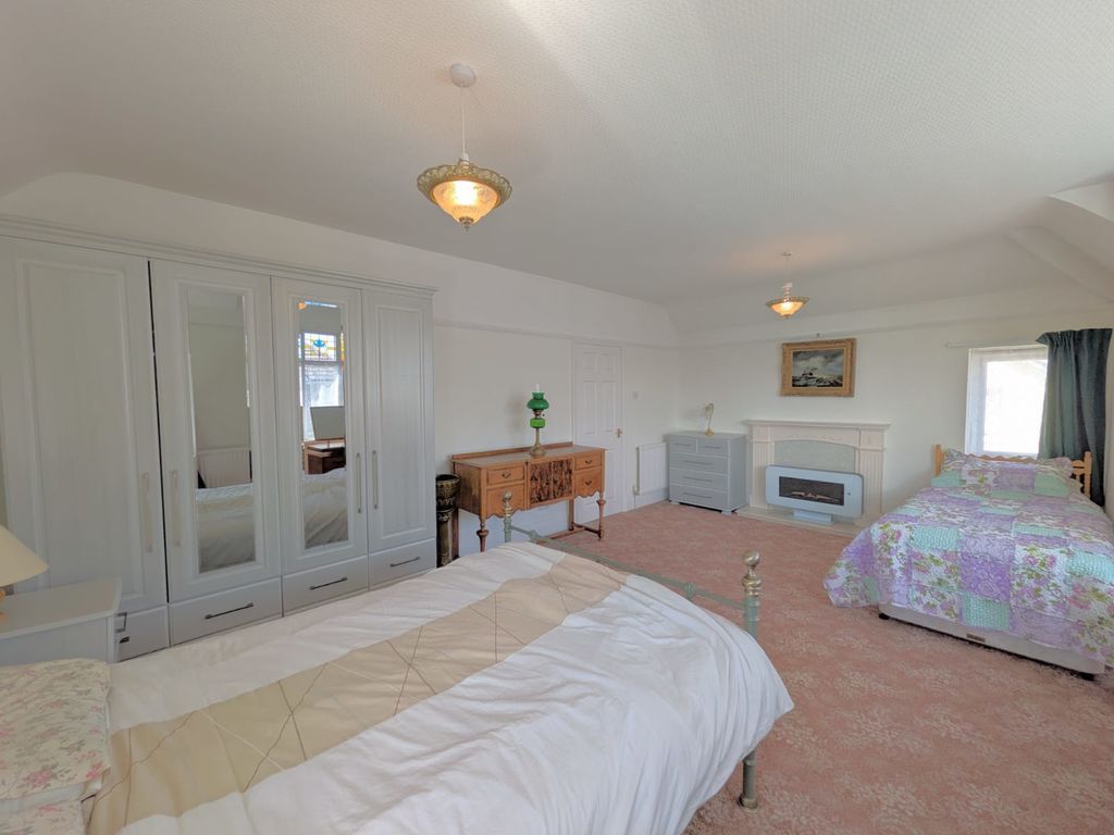 Additional image 14 of 3 bed detached house for saleHerkomer Crescent, West Shore LL30
