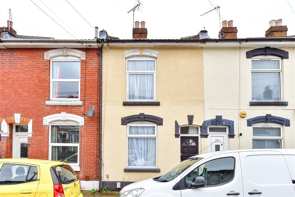 Property photo 1 of 8 External (Web)