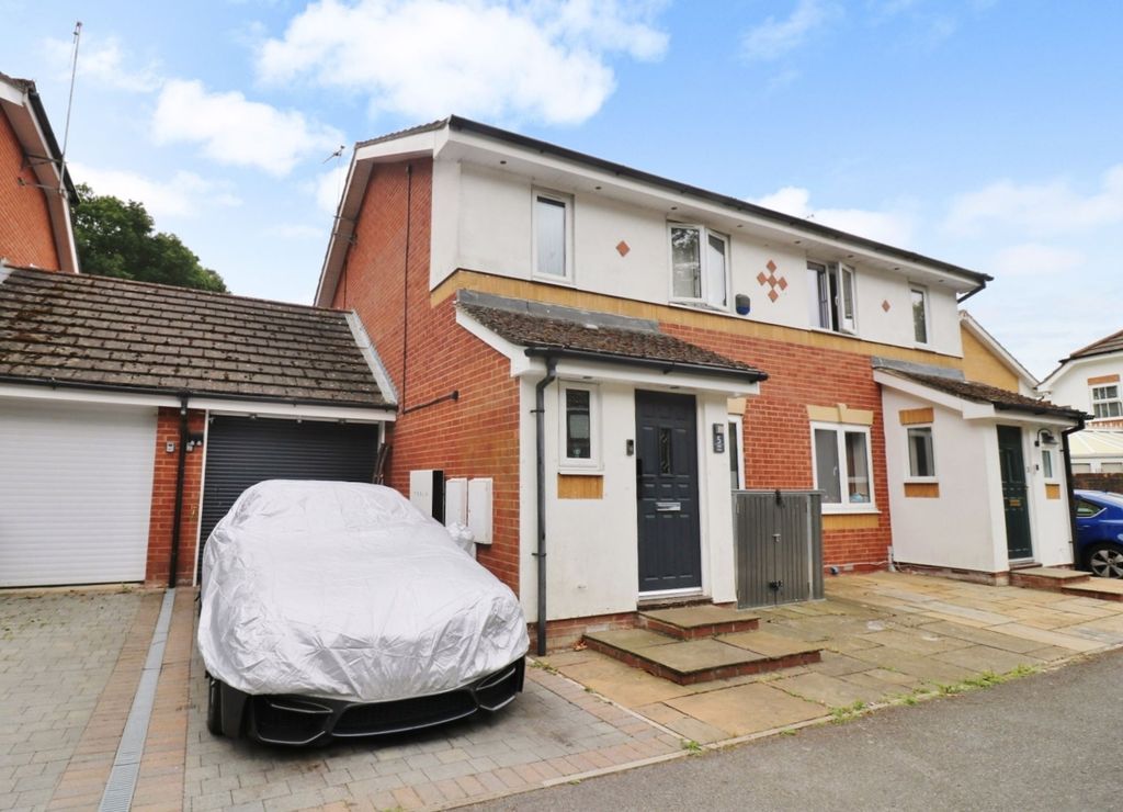 Property photo 1 of 16