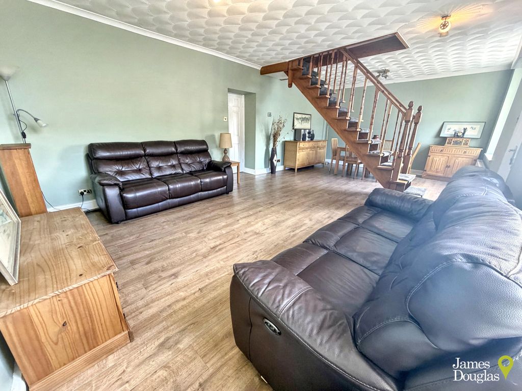 Property photo 3 of 20 Livdin1