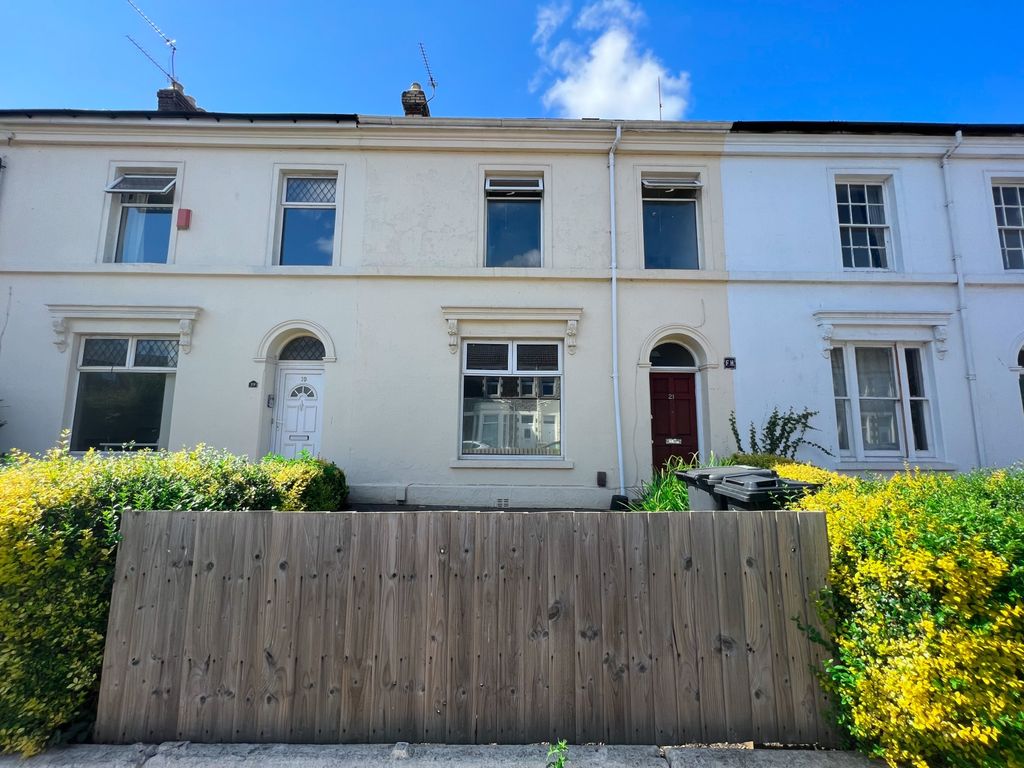 Property photo 1 of 14
