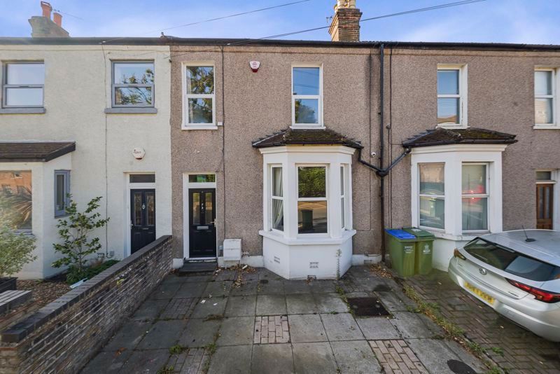 Property photo 2 of 18 External