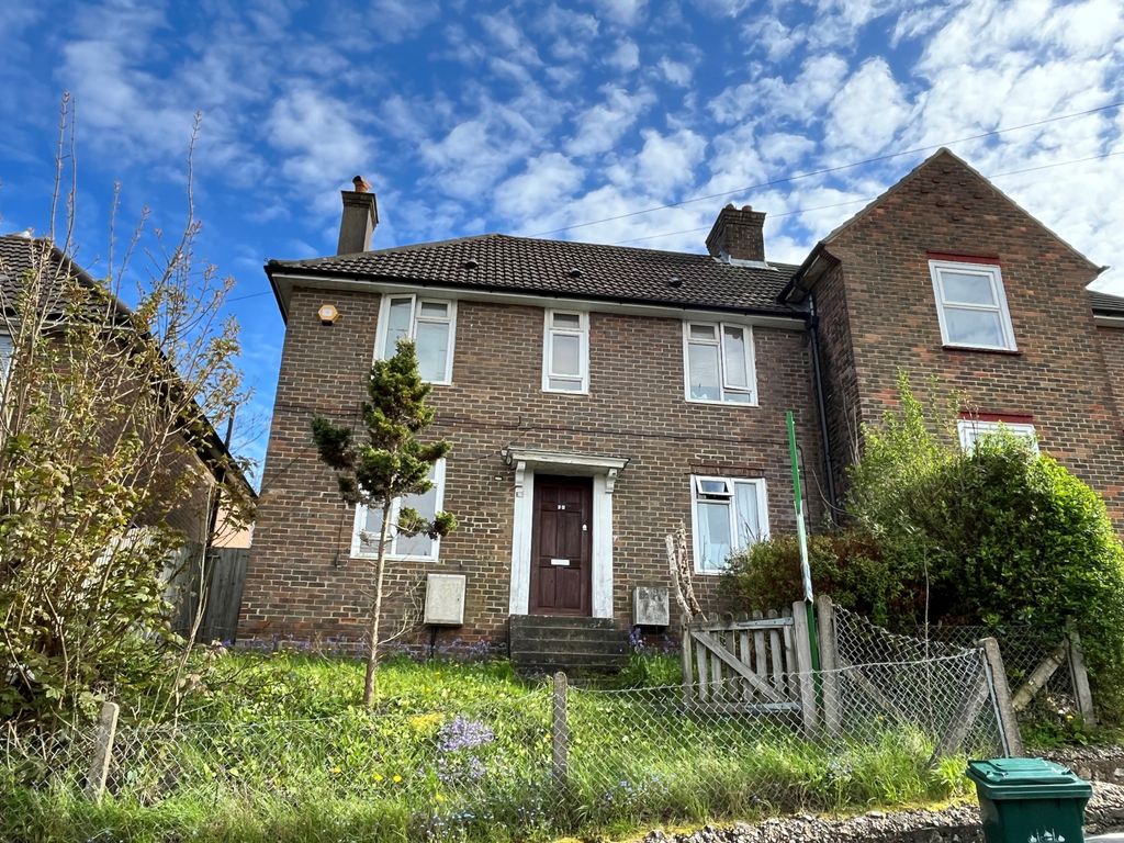 Property photo 1 of 12 Five Bedroom House