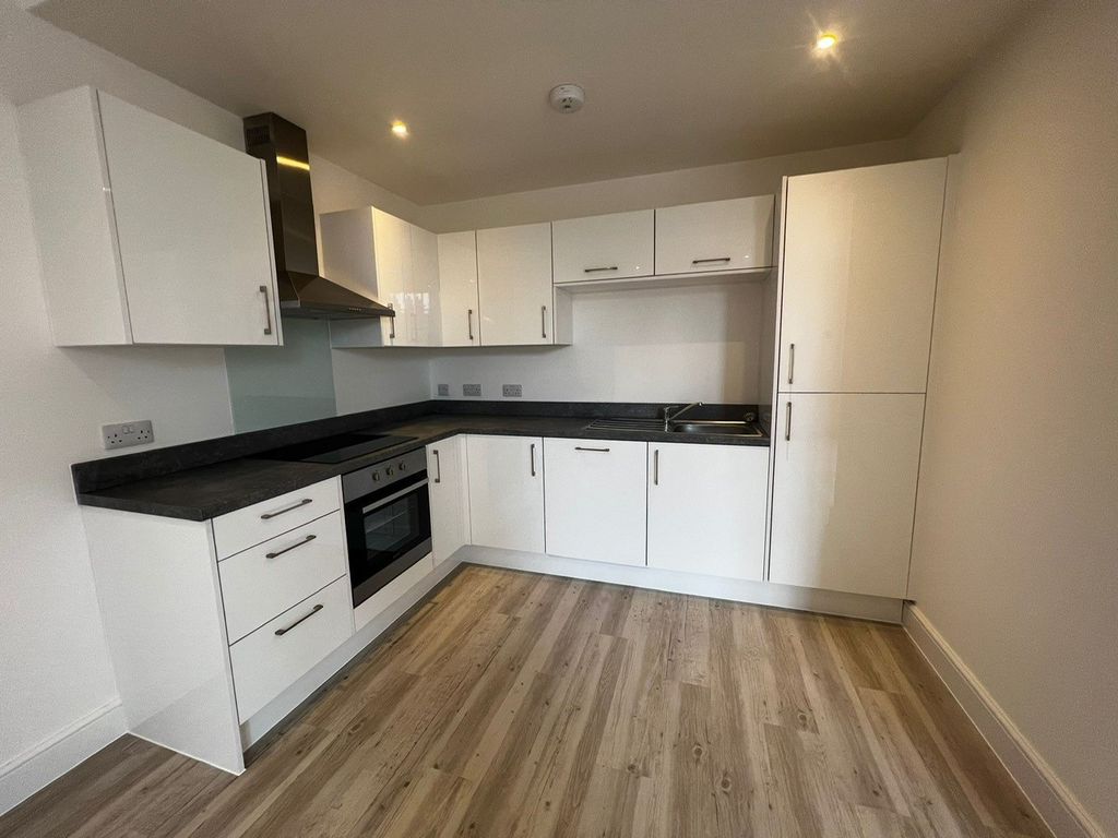 Property photo 1 of 5 Kitchen