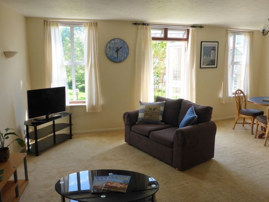 Property photo 3 of 15