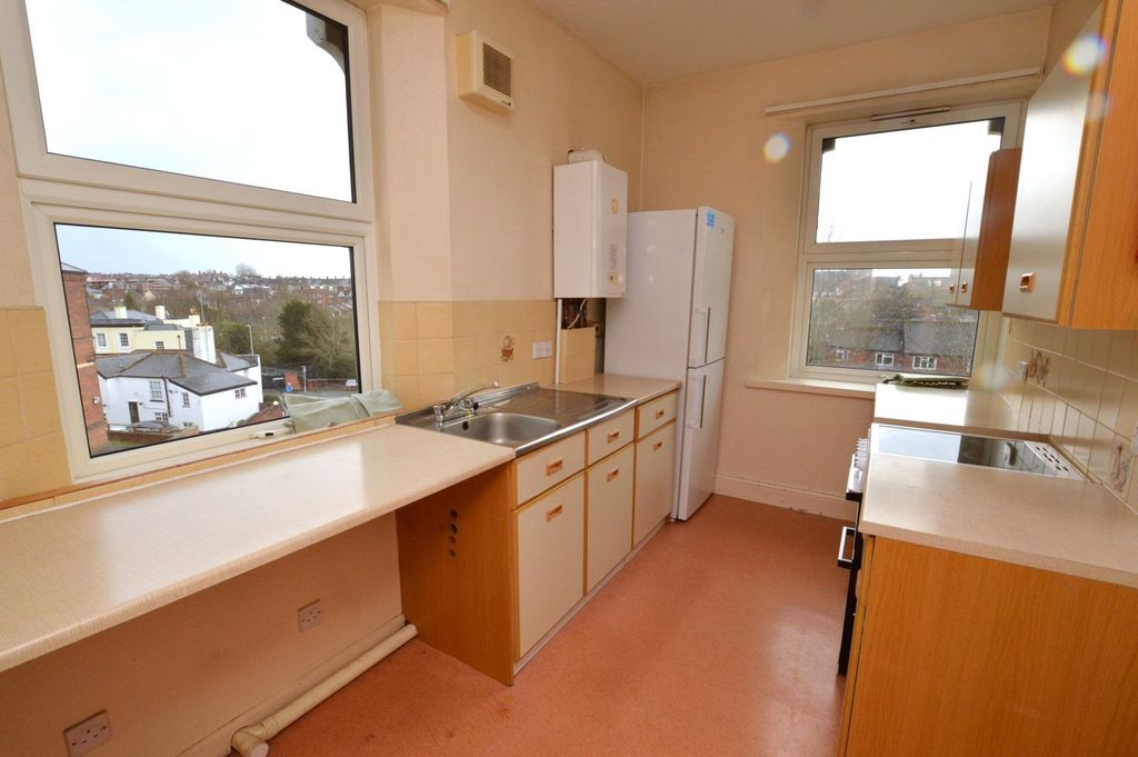 Property photo 3 of 7 Picture No. 16