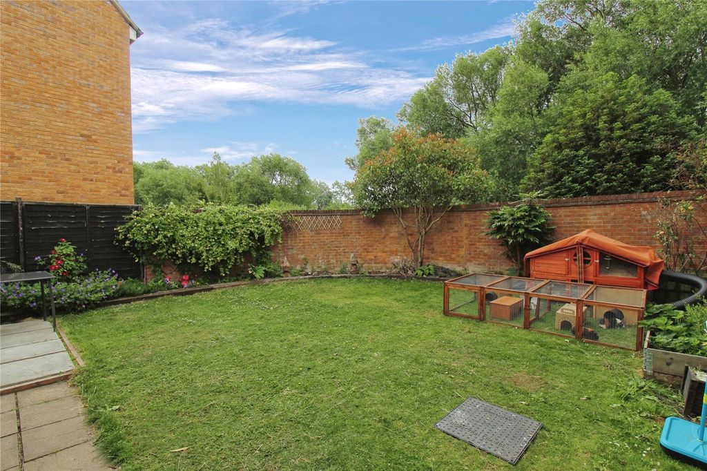 Property photo 3 of 22 Picture No. 09