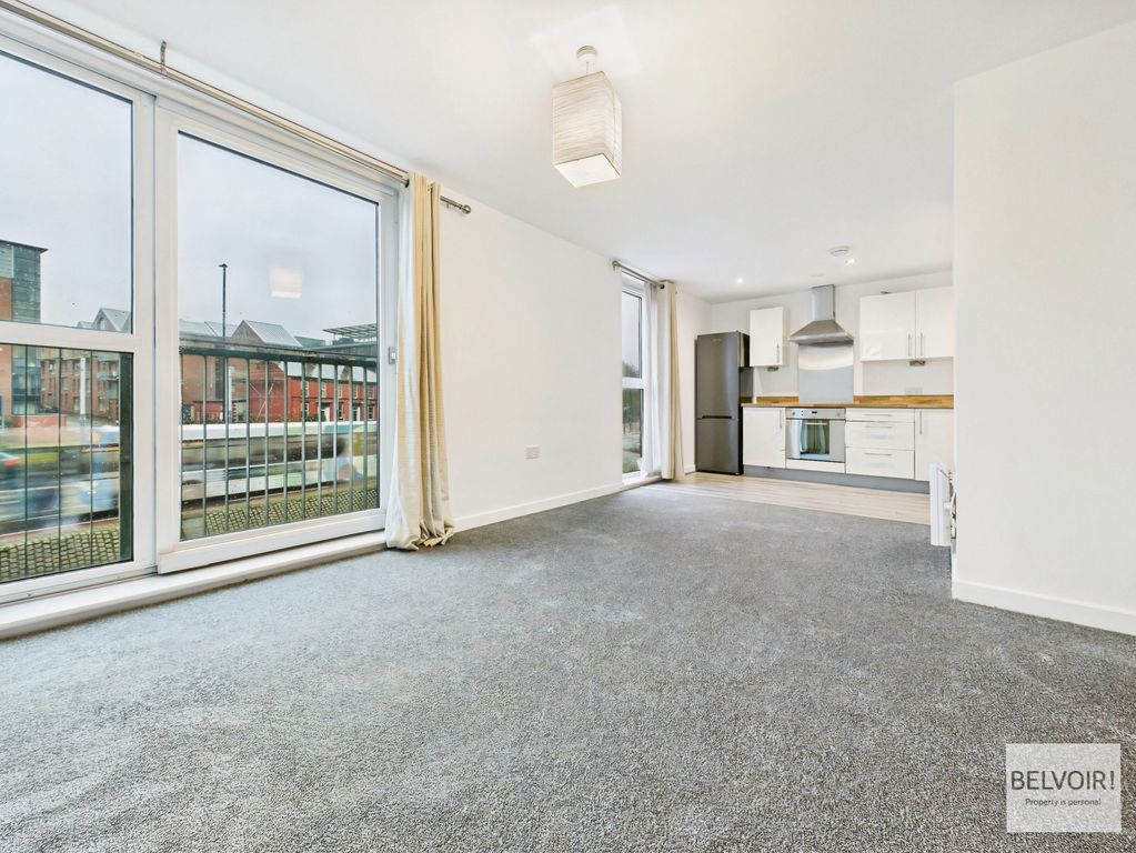 Property photo 3 of 12