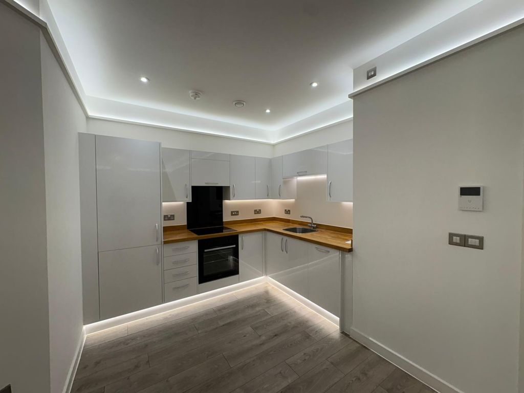 Property photo 2 of 5 Image