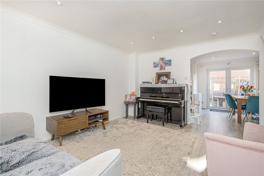 Property photo 3 of 14 Picture No. 19