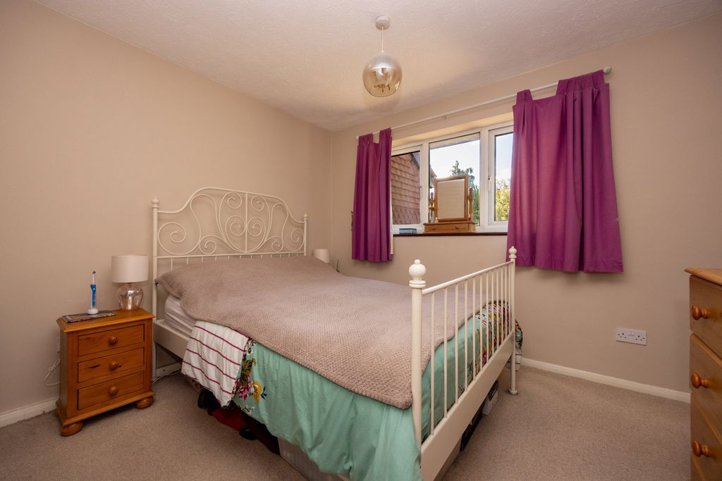 Property photo 3 of 29 Picture No. 05
