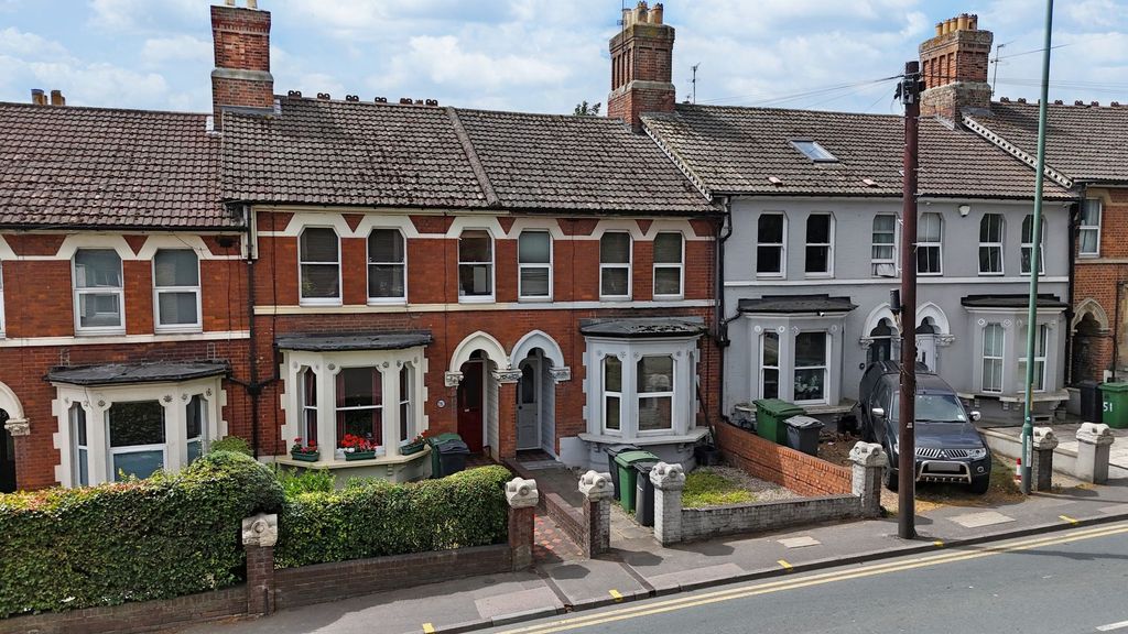 Property photo 1 of 11