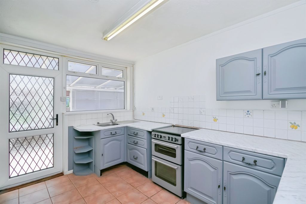 Property photo 2 of 17