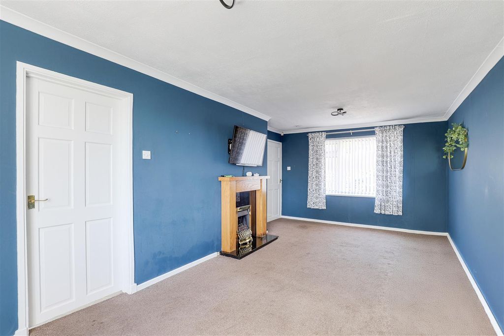 Property photo 2 of 14 114.Jpg