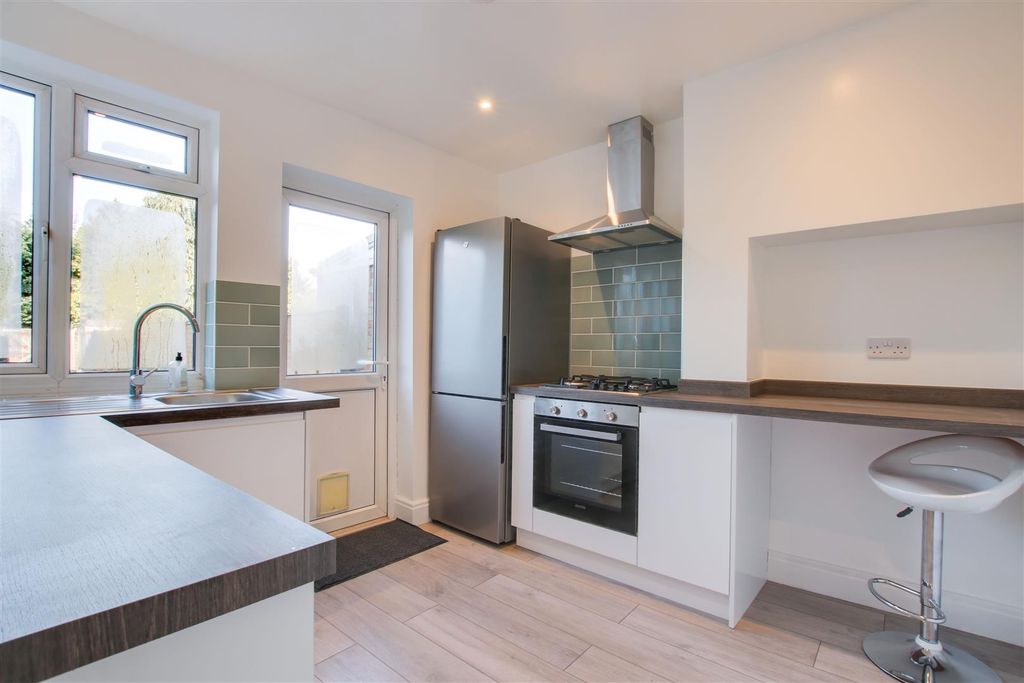 Property photo 2 of 8 2.Jpg