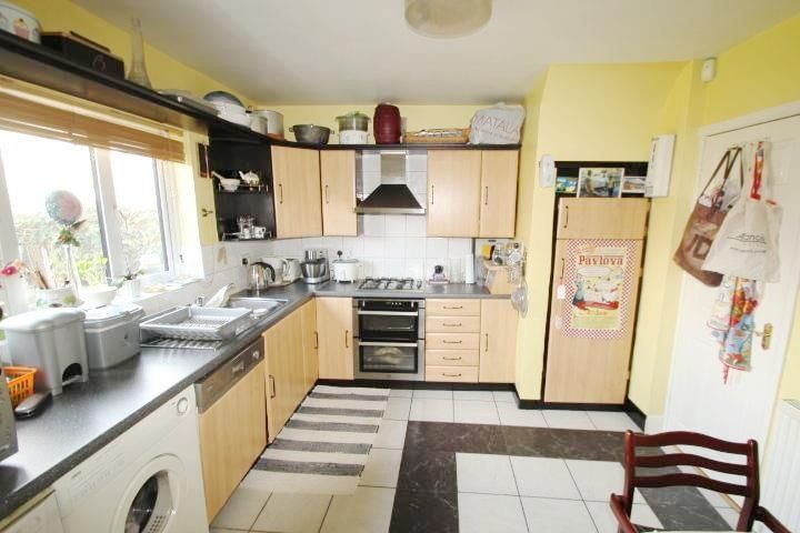 Property photo 3 of 16 2
