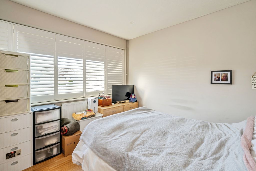 Property photo 3 of 14 Pbox-Img.Jpg