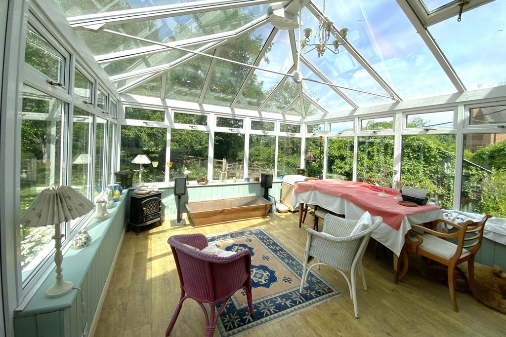 Property photo 3 of 22