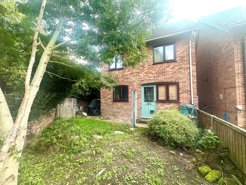 Property photo 1 of 17