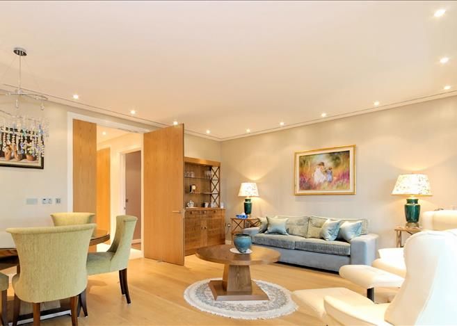 Property photo 3 of 8 Reception Room