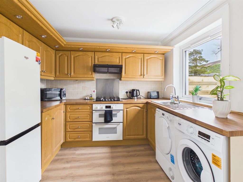 Additional image 7 of 3 bed property for saleBanff Crescent, Fort William PH33