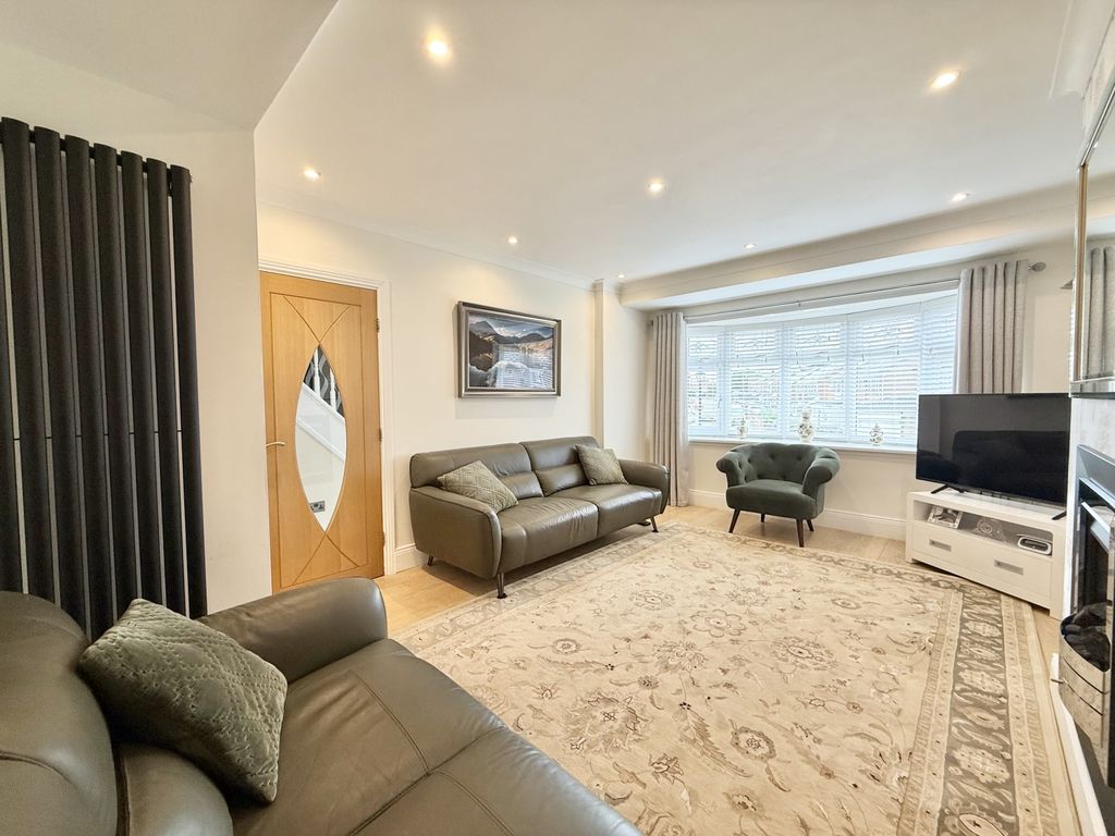 Property photo 3 of 27 Img_6654