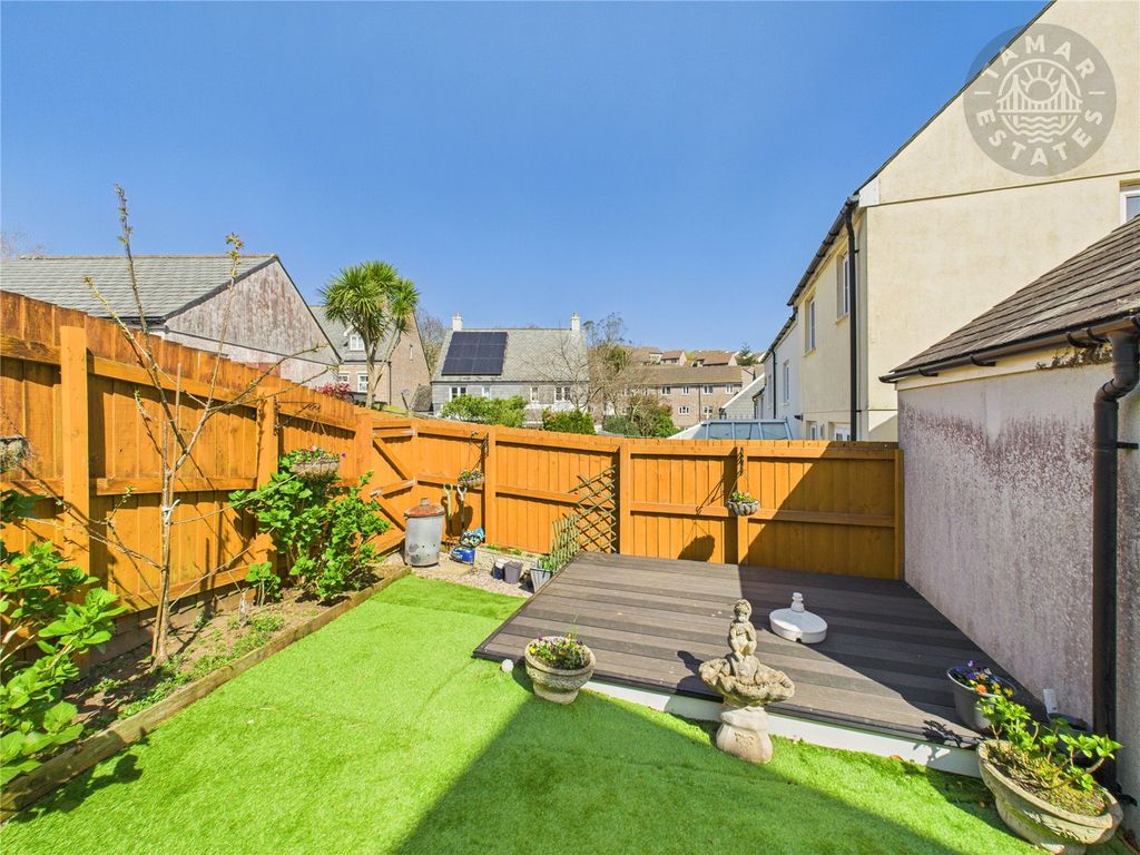 Property photo 2 of 14 Rear Garden