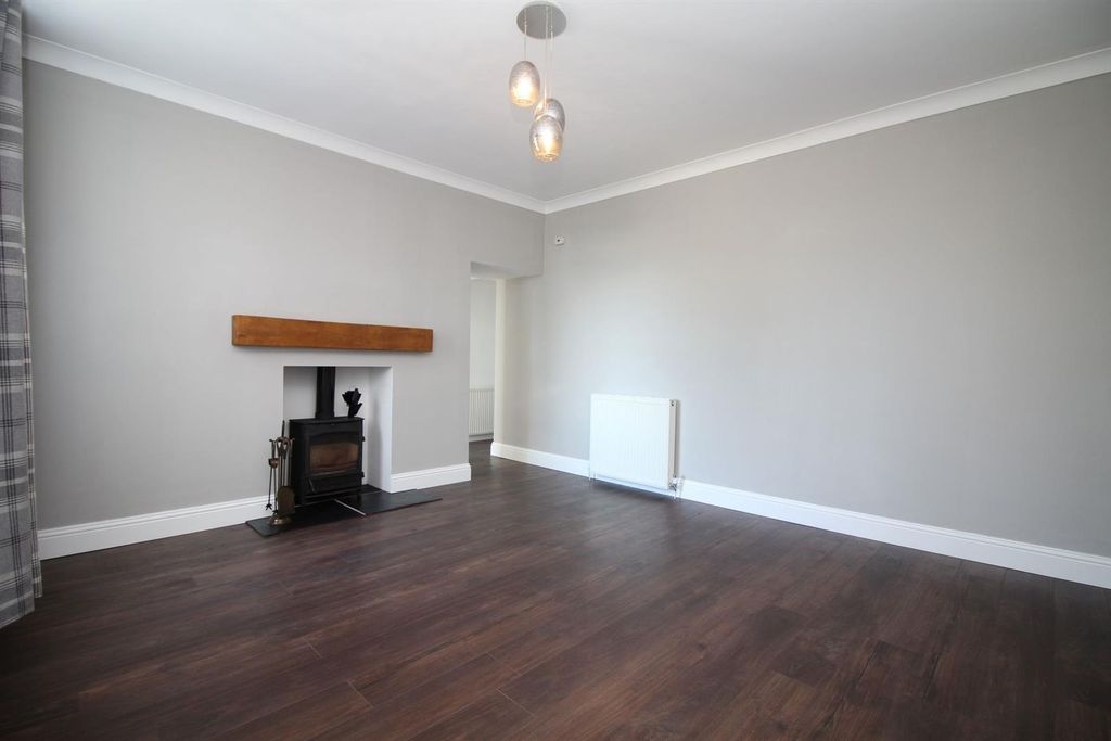 Property photo 3 of 25 2.Jpg