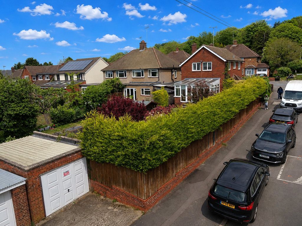 Property photo 2 of 19 Picture No. 26