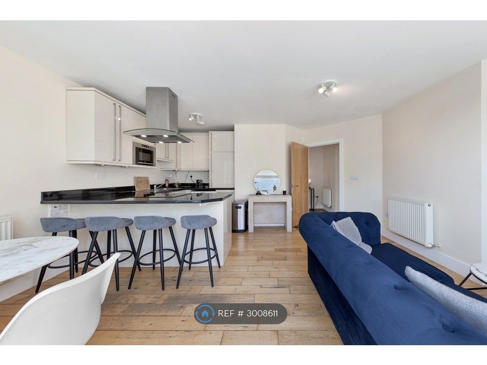 Property photo 1 of 34