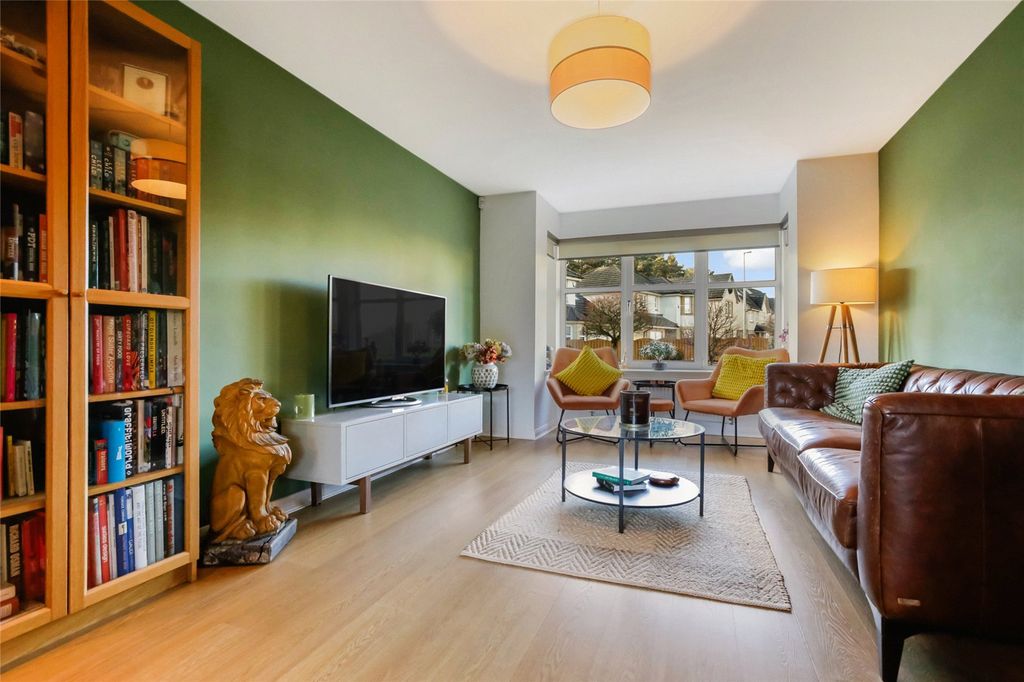 Property photo 2 of 23 Picture No. 03