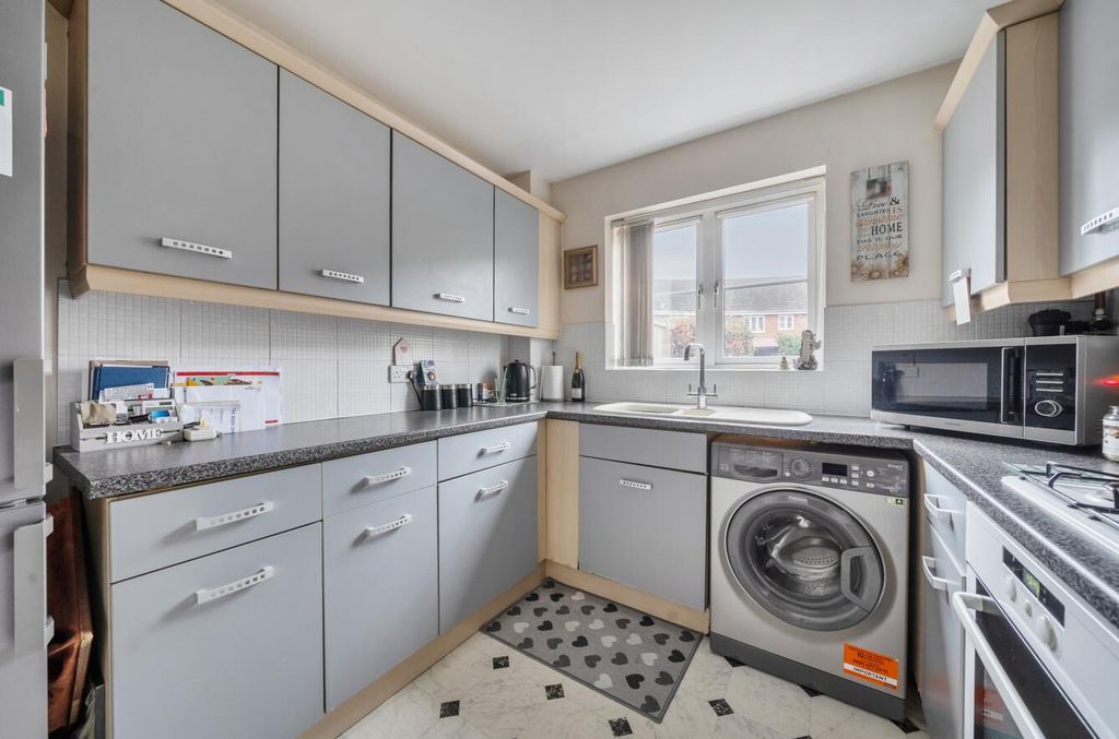 Property photo 3 of 17 1406739-8-697B8c14c06B2.Jpg