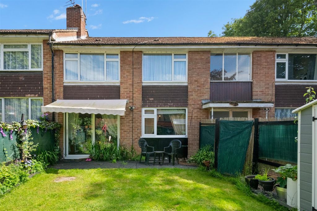 Property photo 1 of 12