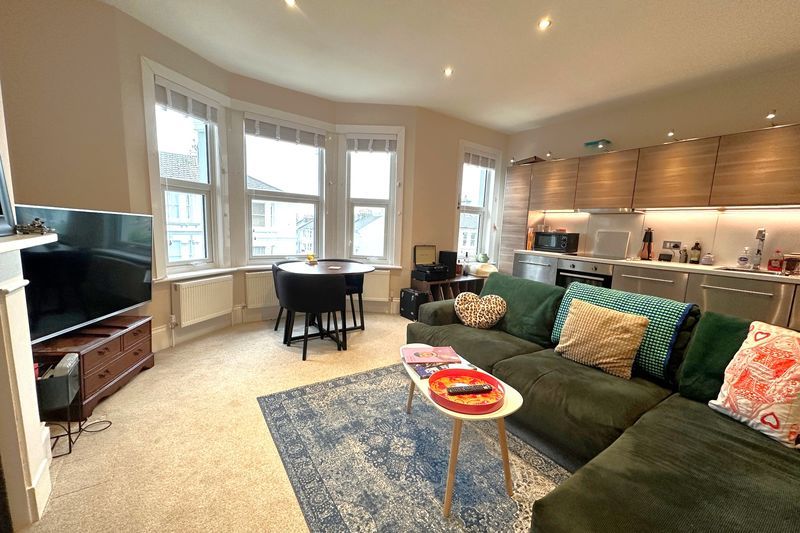 Property photo 2 of 11 Photo 9