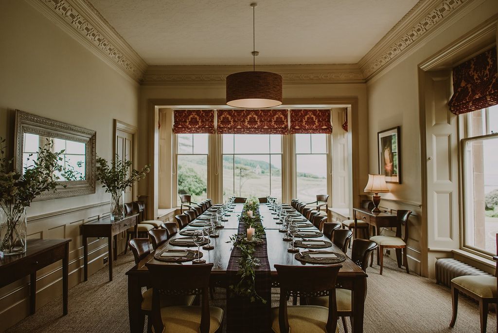 Property photo 3 of 31 Dining Room
