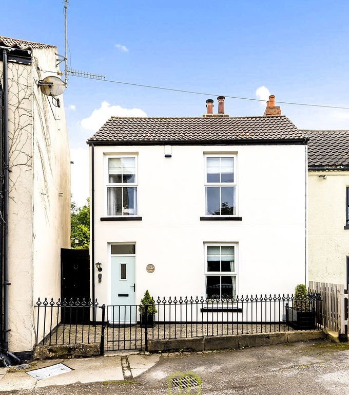 Property photo 1 of 30