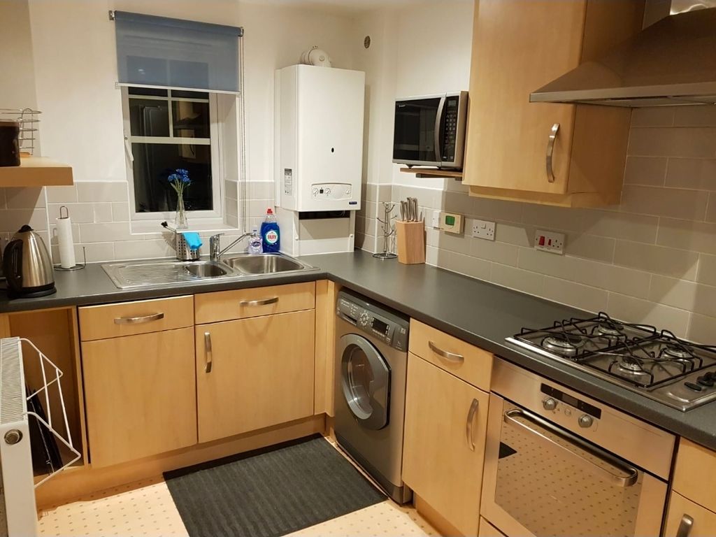 Property photo 3 of 11