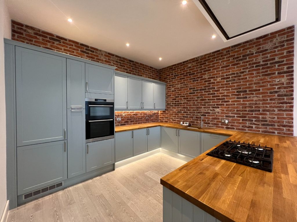 Property photo 2 of 7 3250194