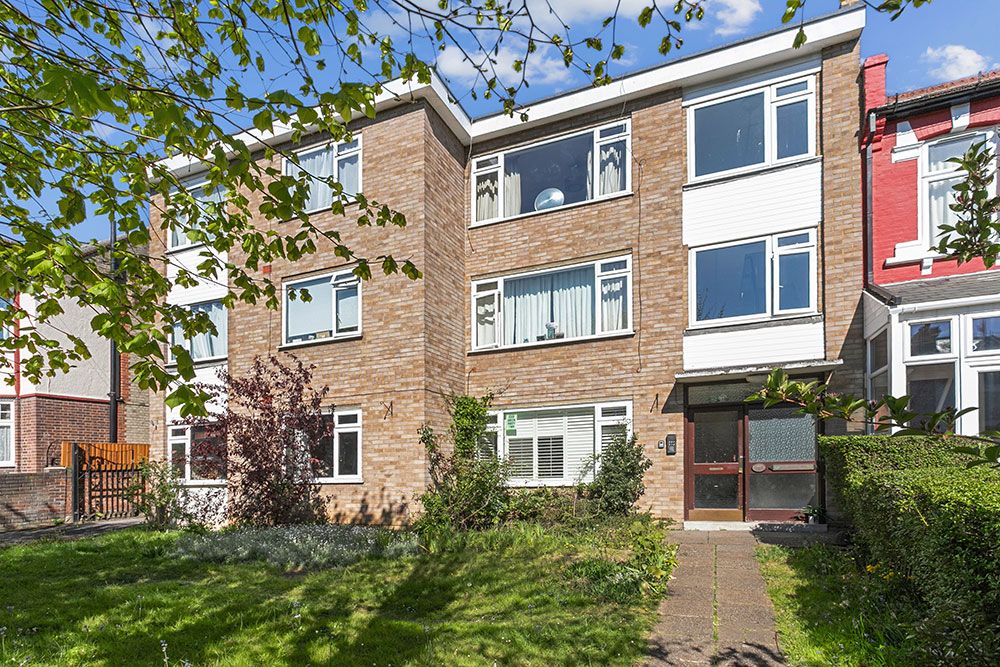 Property photo 1 of 21