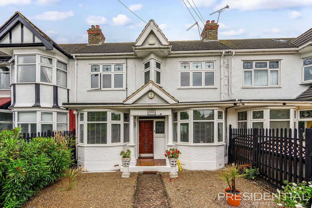 Property photo 1 of 29