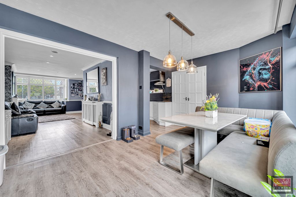 Property photo 2 of 14 Dsc09330