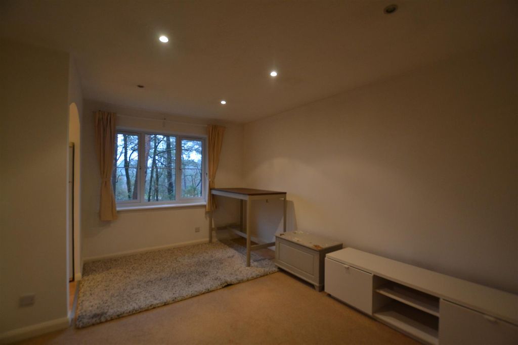 Property photo 2 of 5 Dsc_0005.Jpg