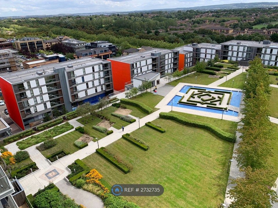 Property photo 1 of 32