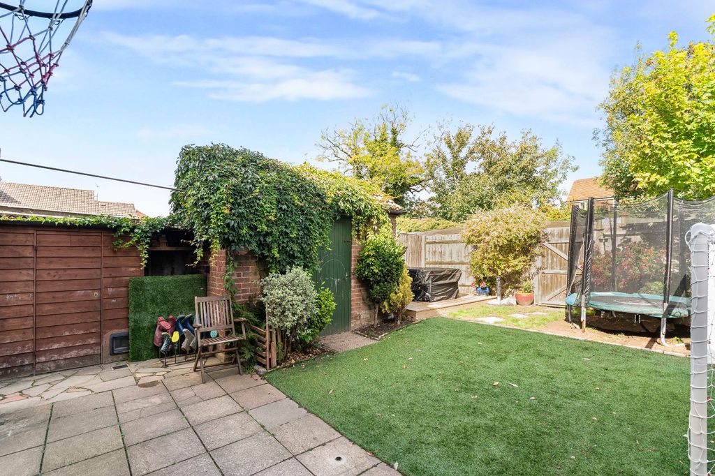Property photo 3 of 16 Picture No. 07