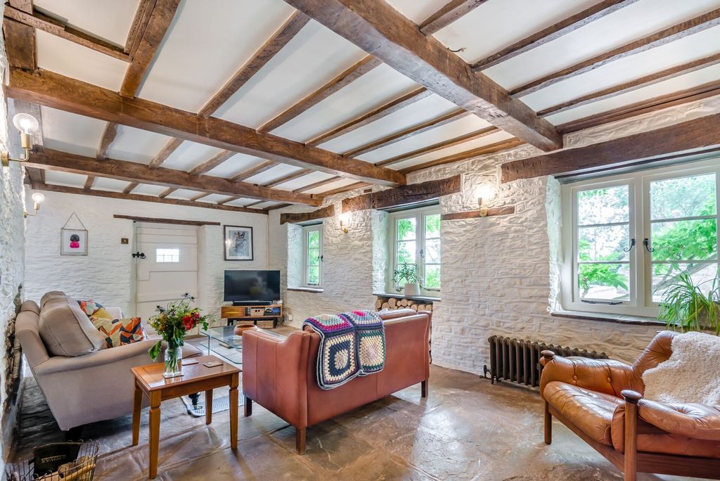 Property photo 3 of 45 P040475_03.Jpg